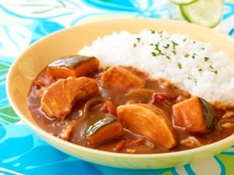 シーチキンとゴロッとかぼちゃのまろやかカレー