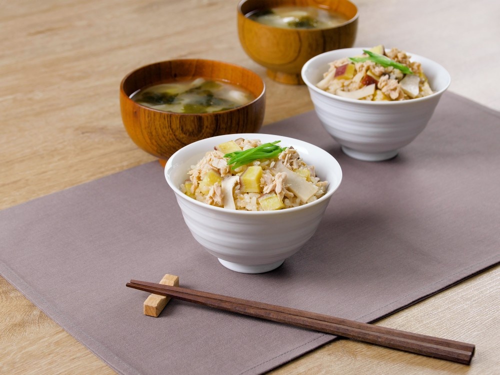 シーチキンとさつまいもの炊き込みご飯