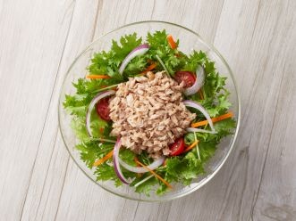オイル不使用シーチキンEveryと水菜のさっぱりサラダ