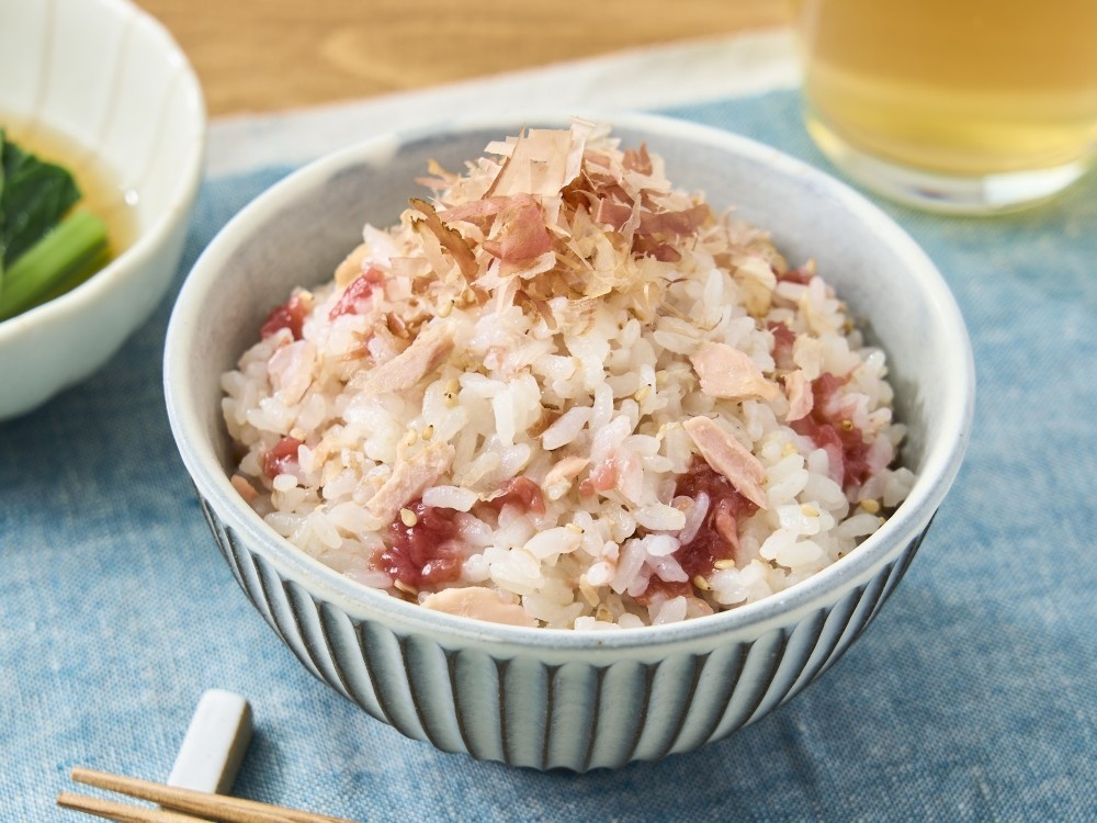 シーチキンと梅干しの炊き込みご飯