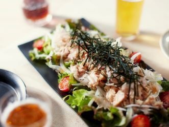 シーチキンとたまねぎのかつのりサラダ