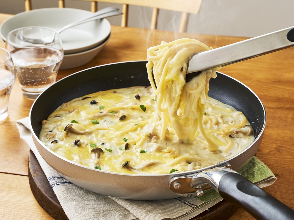 オーブントースターで焼かずにフライパンで仕上げるスパグラ　～グラタン風ホワイトソーススパゲッティ～
