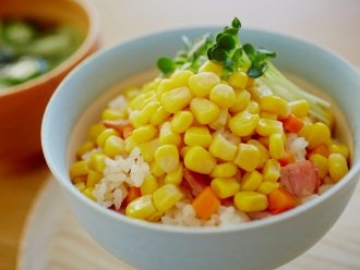 コーンの炊き込みご飯