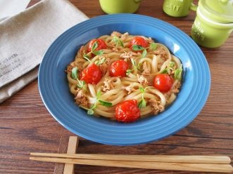 シーチキンとトマトのワンボウルうどん