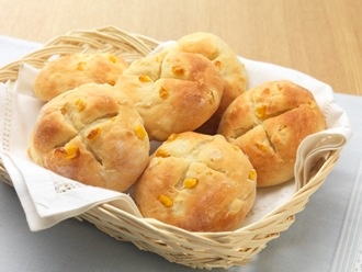 シャキッと！コーンたっぷりのコーンパン(オーブン使用の場合)