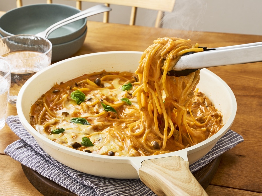 オーブントースターで焼かずにフライパンで仕上げるスパグラ ~グラタン風トマトソーススパゲッティ~