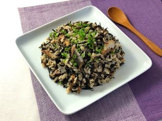 いわしとひじきの梅チャーハン(備えレシピ)